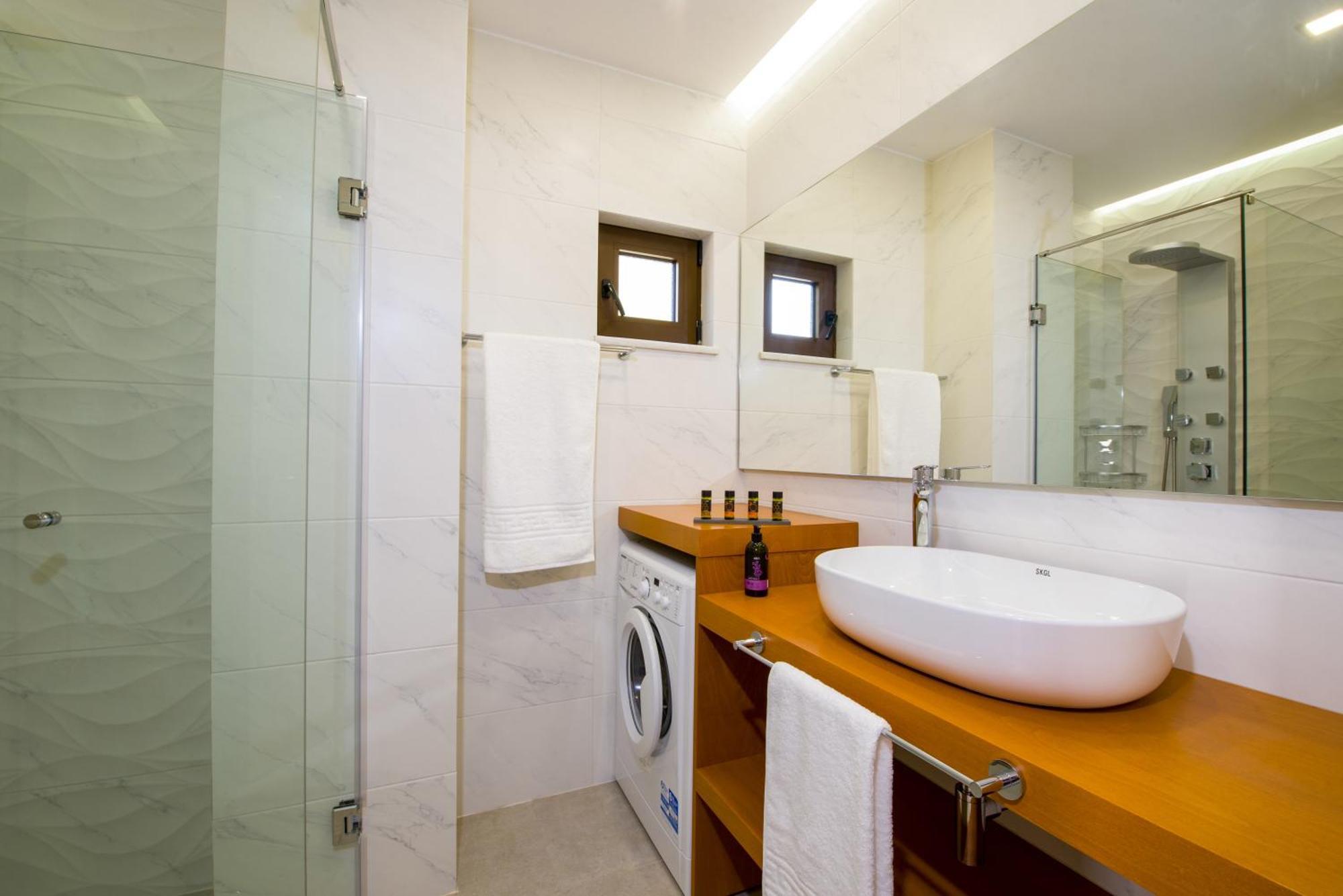 Aretousa Suites Chania  Ngoại thất bức ảnh