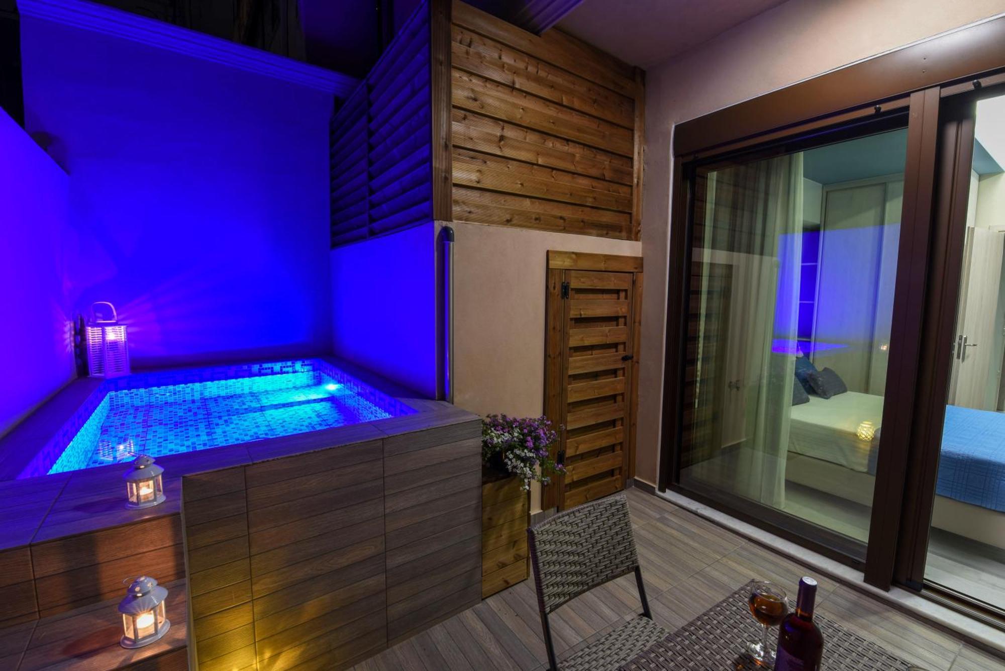 Aretousa Suites Chania  Ngoại thất bức ảnh